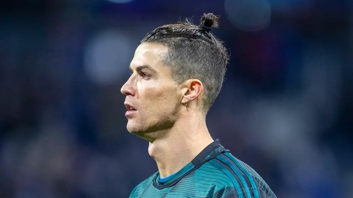 Tóc đẹp mắt của Ronaldo luôn gây ấn tượng